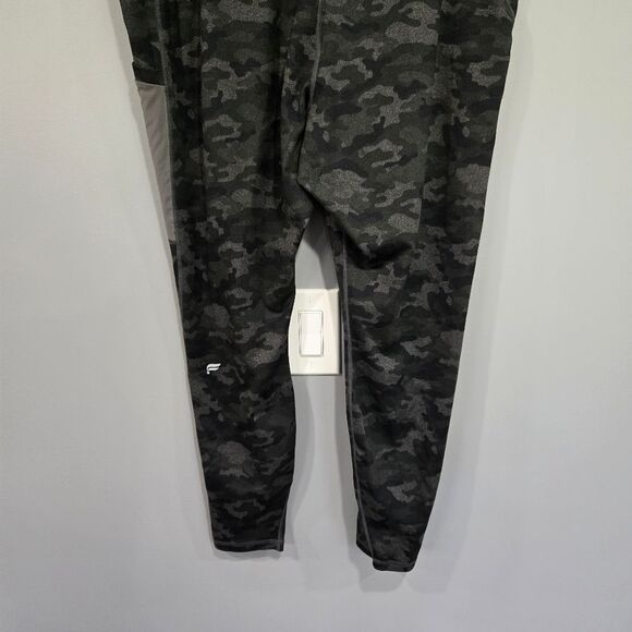 🐢 Fabletics Powerhold High Waisted Pocket Mesh Camo Leggings SIZE XXL - Picture 11 of 15